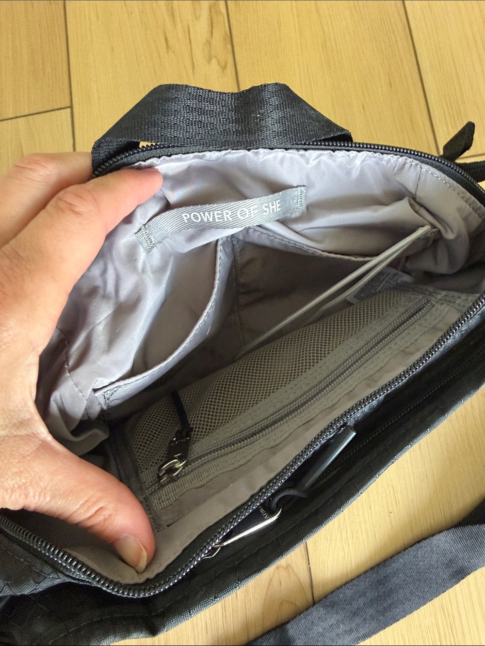 Athleta Belt Bag/ Crossbody Bag Black - Picture 5 of 9